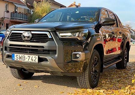 Toyota Hilux 2.8 D4-D 4X4 INVINCIBLE SPORT FULL EXTRA