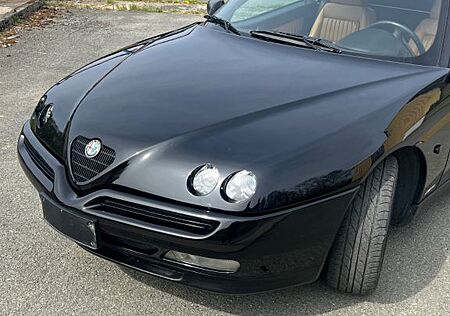 Alfa Romeo Spider 3.0 V6 -