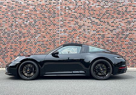 Porsche 992 Targa 4 GTS