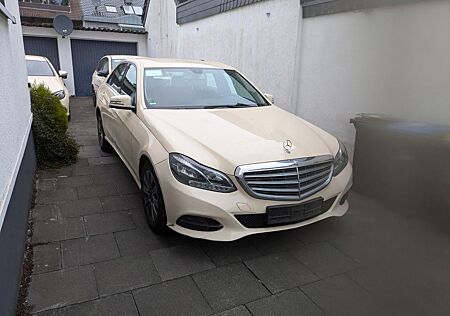 Mercedes-Benz E 200 E -Klasse Edition E BlueTec-1 Hand