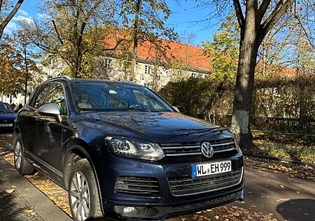 VW Touareg Volkswagen 3.0 V6 TDI Tiptr Exclusive BMT Terra...