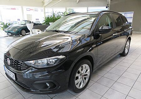 Fiat Tipo Easy*Automatik*Navi*PDC*Bluetooth*