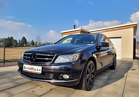 Mercedes-Benz C 300 T-Modell T Special Edition AUTO.NAVI LEDER