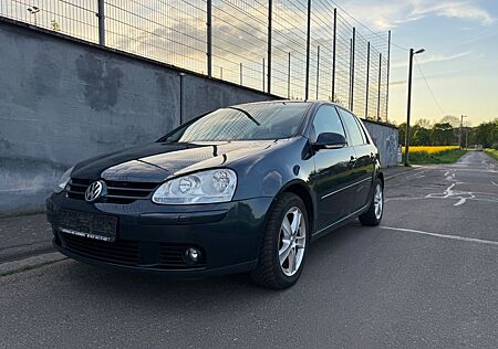 VW Golf Volkswagen V Lim. Tour EXPORT