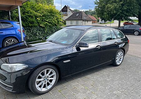 BMW 530d Touring A -