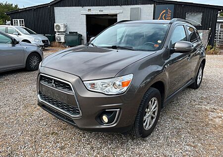 Mitsubishi ASX gebraucht kaufen Mitsubishi ASX 1.6 MIVEC 2WD ClearTec Invite