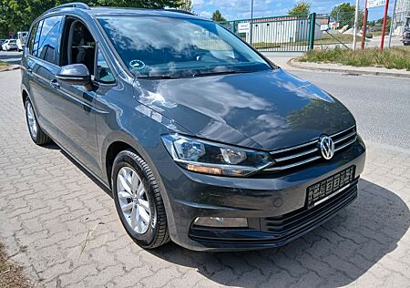 VW Touran Volkswagen Highline 2,0 l TDI DSG Sitzplätze 7