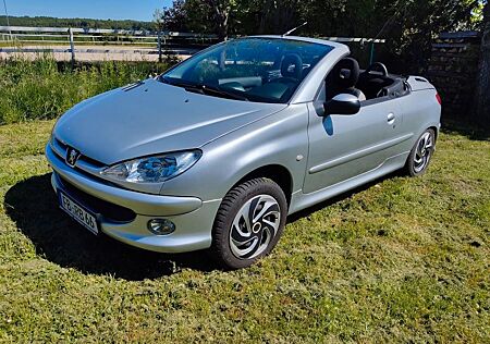 Peugeot 206 CC Cabriolet TÜV 08/26 Roadster