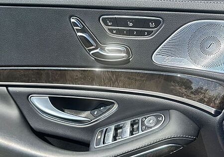 Mercedes-Benz S 500 -