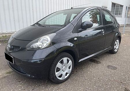 Toyota Aygo (X) Aygo AYGO Cool KLIMA TÜV NEU gepflegt !