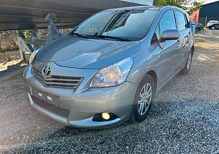 Toyota Verso 1.8l Valvematic Executive Panoramic roof