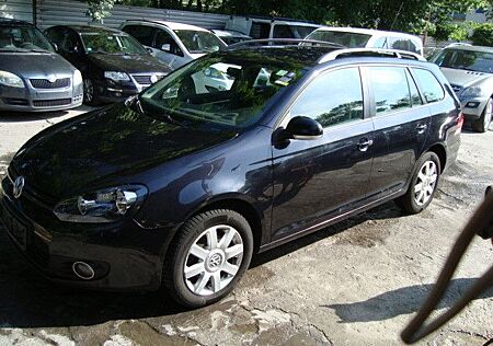 VW Golf Volkswagen 1.6 TDI DSG Comfortline Variant AUTOMATIC