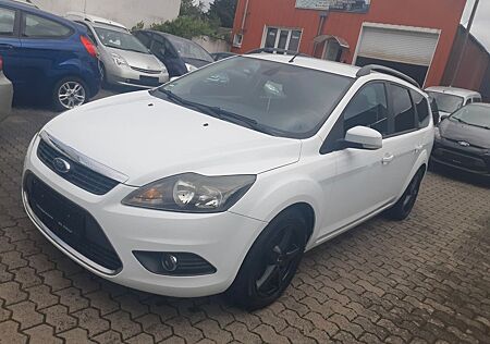 Ford Focus 2,0 Turnier Titanium *AUTOMATIK*