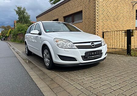 Opel Astra Caravan 1.7 CDTI NAVI Sitzhzg AHK Klima