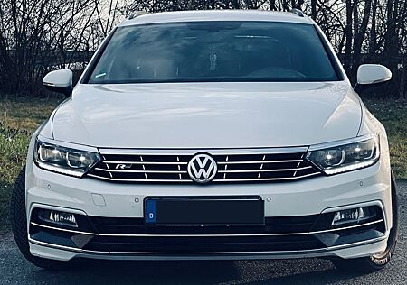 VW Passat Variant Volkswagen 2.0 TDI DSG R-Line Business