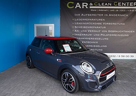 Mini John Cooper Works JOHN_COOPER_WORKS*KAMERA*NAVI*PDC*SHZ*SPORT*