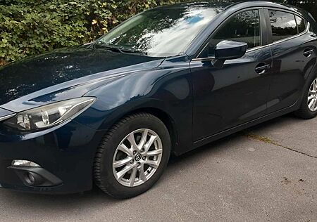Mazda 3 1.5 SKYACTIV-D 105 Center-Line Center-Line