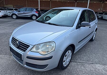 VW Polo Volkswagen IV Trendline/KLIMA/1.HAND/TÜV NEU