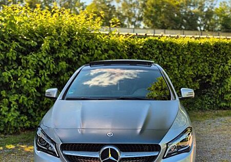 Mercedes-Benz CLA 200 Shooting Brake -