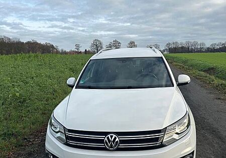 VW Tiguan Volkswagen 1.4 TSI BlueMotion Technology LIFE LI...