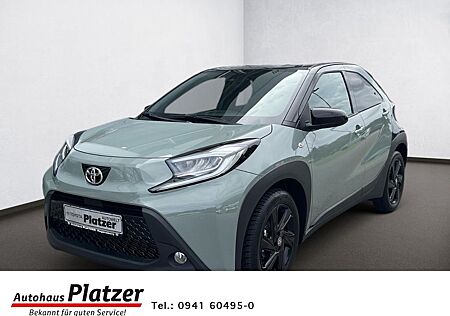 Toyota Aygo (X) 1,0 l Pulse inkl. Comfortpaket LED Klimaa