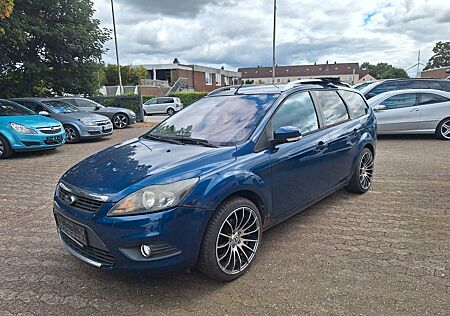 Ford Focus Turnier Titanium