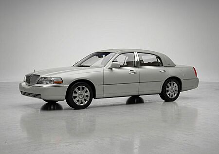 Lincoln Town Car 4.6 V8 | Signature Limited | Leder, Sunroof