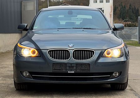BMW 525i *Schiebedach*Xenon*Scheckheft*Soft close