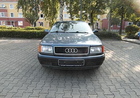 Audi 100 *Motor überholt*