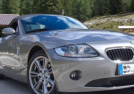 BMW Z4 Roadster 61000 km Liebhaber Zustand 1. Hand