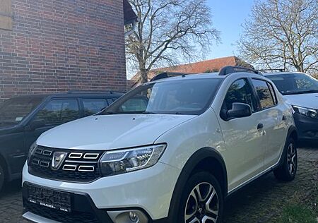 Dacia Sandero TCe 90 LPG Celebration Stepway