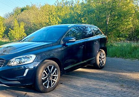 Volvo XC 60 XC60 D4 Summum | Schiebe/Panoramadach |