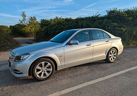 Mercedes-Benz C 180 BlueEFFICIENCY AVANTGARDE AVANTGARDE