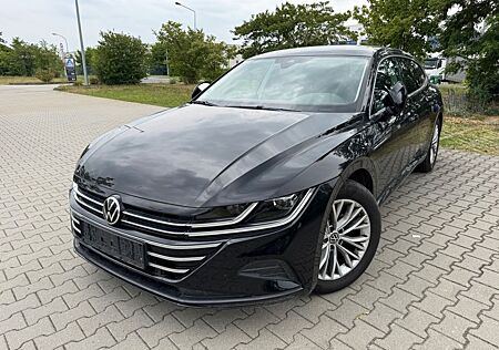 VW Arteon Volkswagen 2.0 TDI/IQ-Drive/Keyless/AHK/PDC