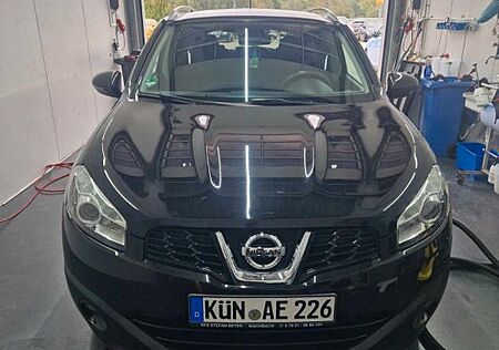 Nissan Qashqai 2.0 CVT-M6 Automatik Tekna