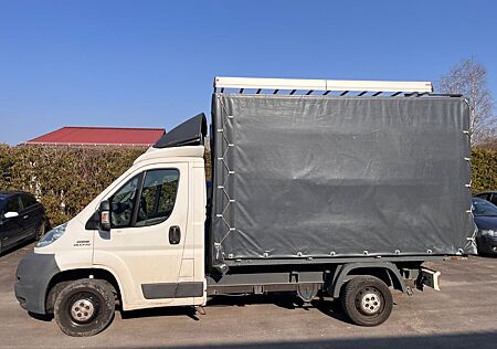Fiat Ducato Pritsche mit Spoiler