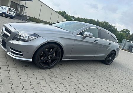 Mercedes-Benz CLS 350 Shooting Brake AMG-LINE-Limited-Edition