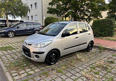 Hyundai i10 /1.HAND/TÜV NEU/GEPFLEGTER ZUSTAND
