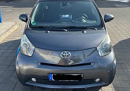 Toyota iQ 1,33-l-Dual-VVT-i -