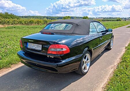 Volvo C70 2.0T Cabriolet VERDECK + REIFEN + TÜV NEU
