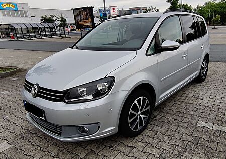 VW Touran Volkswagen 1.6 TDI Comfortline BlueMotion Tech C...