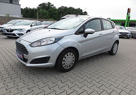 Ford Fiesta Trend. Zahnrimmen Neu. Klima.