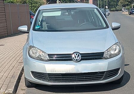 VW Golf Volkswagen 1.2 TSI 63 kW Trendline
