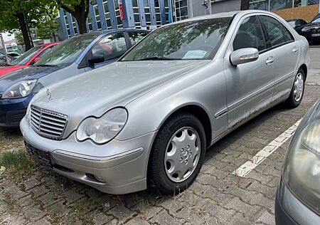 Mercedes-Benz C 180 ELEGANCE Tüv 11.26 + Service 11.26