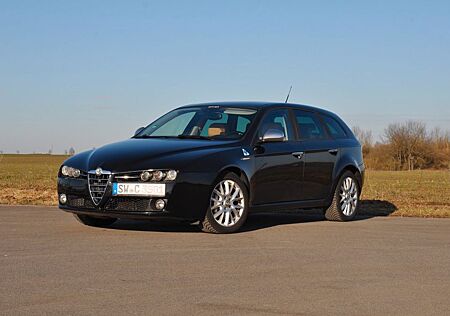 Alfa Romeo 159 2.4 JTDM Leder*AHK*Klima*Shz*Xenon