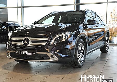 Mercedes-Benz GLA 180 Urban+NAVI+BI-XENON+R-KAMERA+SPUR-P.+SHZ