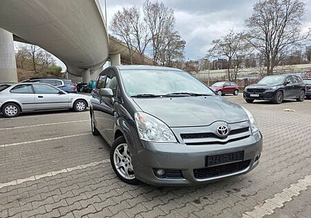 Toyota Corolla Verso 2.2-l-D-CAT Sol Sol