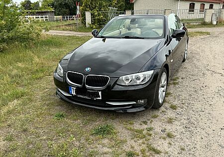 BMW 320i Cabrio -
