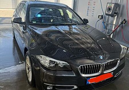 BMW 535d Touring A Luxury Line Luxury Line
