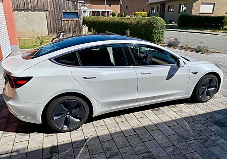 Tesla Model 3 SR+ Tüv Neu ohne Mängel